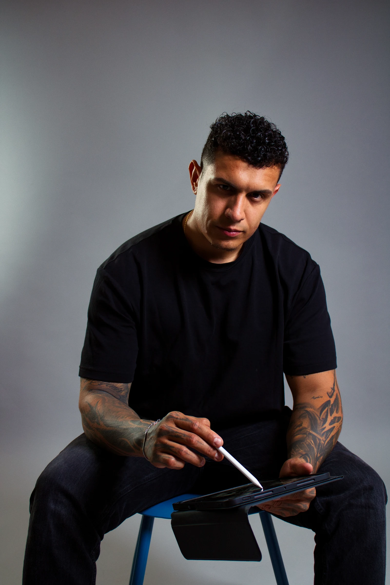 Jhonatan Pérez, tatuador de Rembranci Studio
